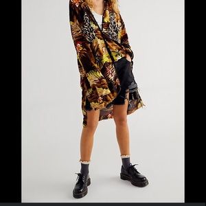 One Teaspoon old Hollywood blouse S